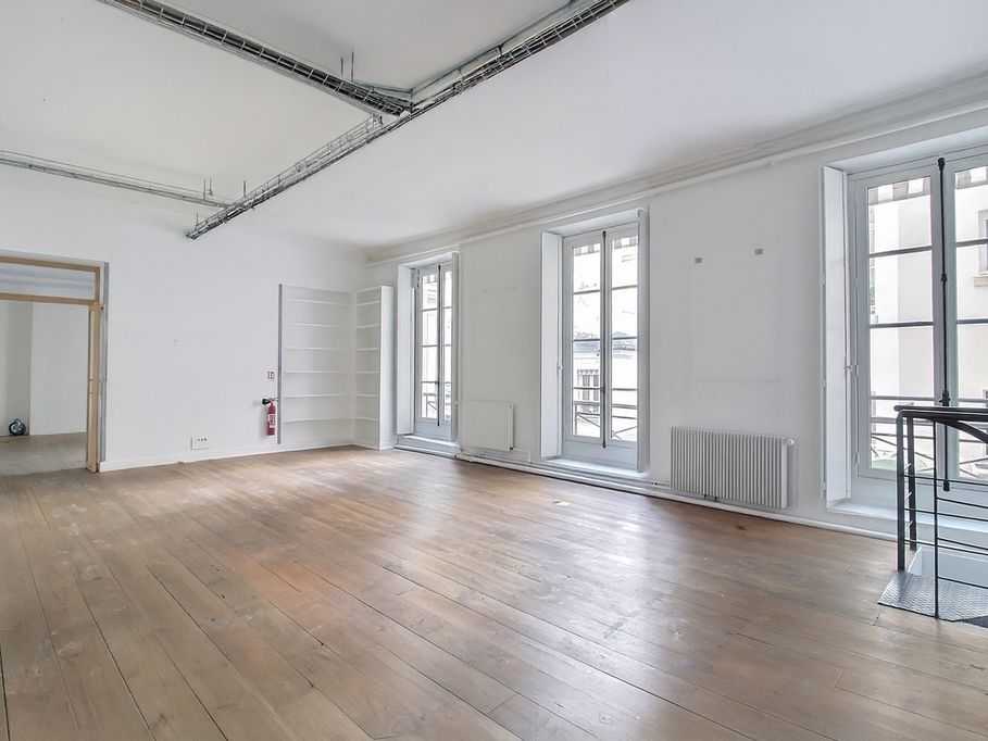 Location bureaux 626 m² divisibles à partir de 261 m²