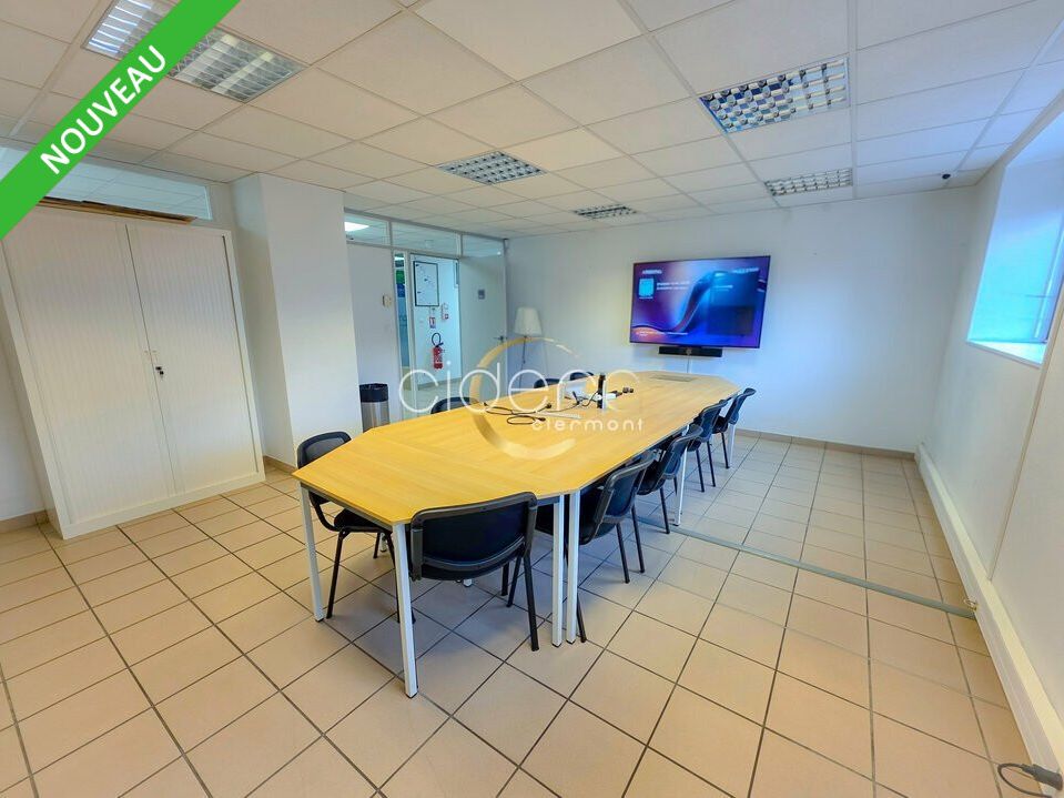 Location bureaux 132 m² non divisibles