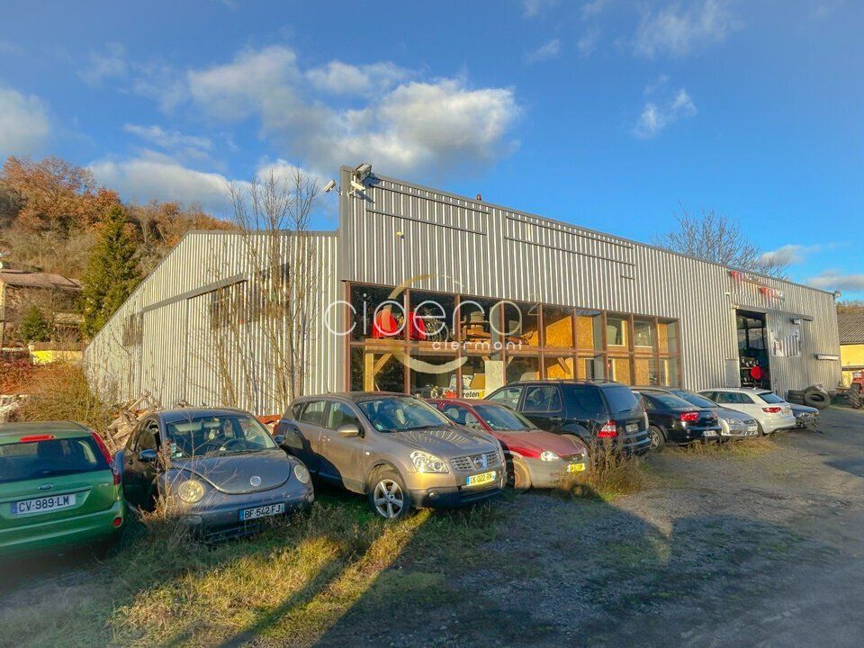 Vente local d'activité à 20mn au sud de Clermont-Ferrand / 15mn au nord d'Issoire