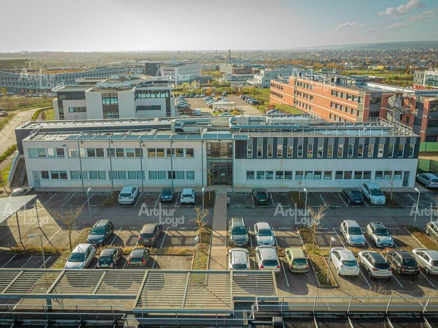 Location bureaux 120 m² non divisibles