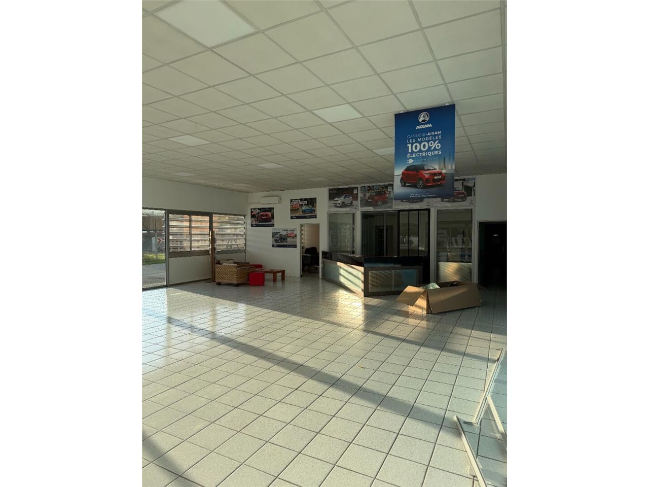 emplacement premium zone nord limoges - 442 m² a louer