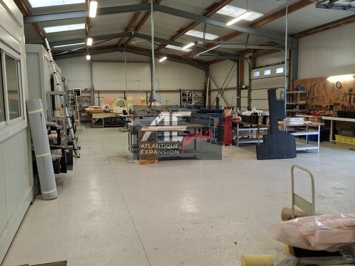 Vente local d''activites 777 m² non divisibles