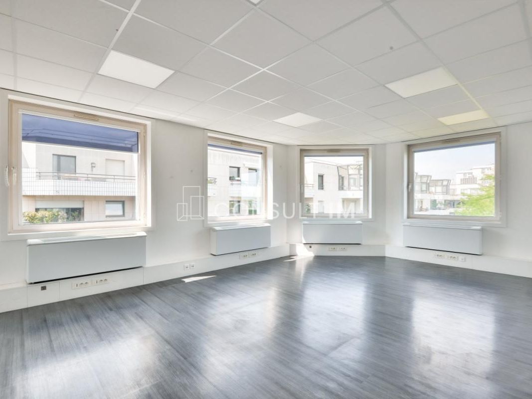 Location bureaux 1799 m² divisibles à partir de 324 m²