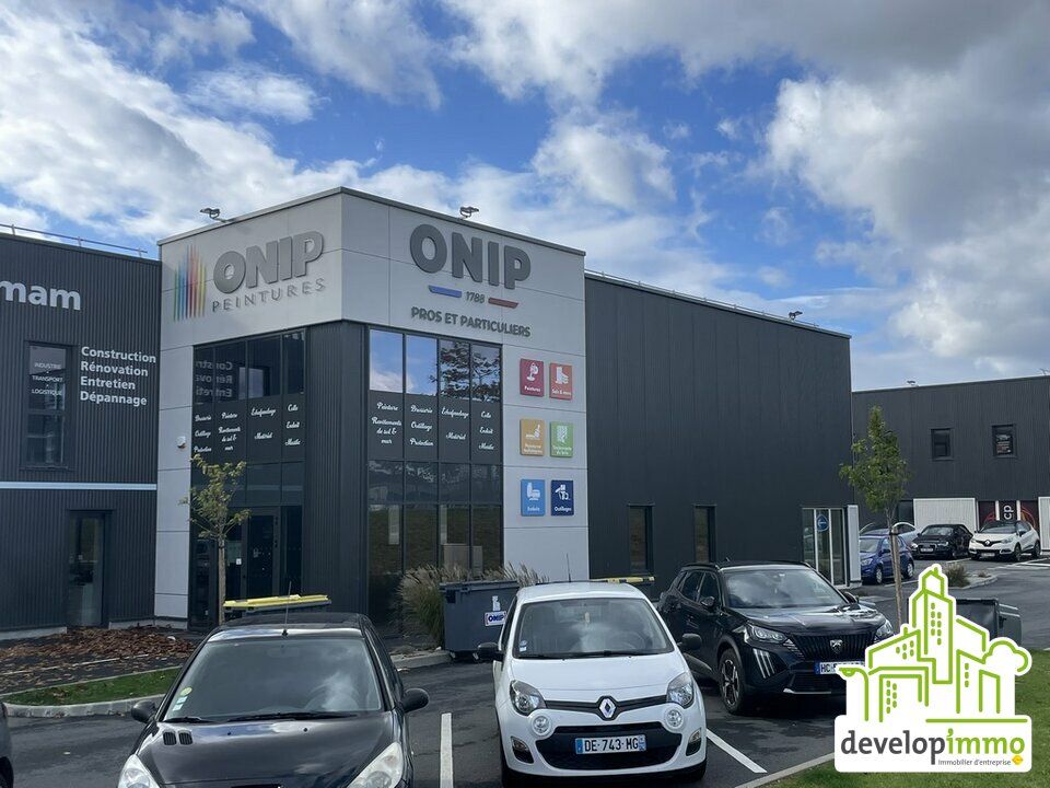 Vente local d''activites 424 m² non divisibles