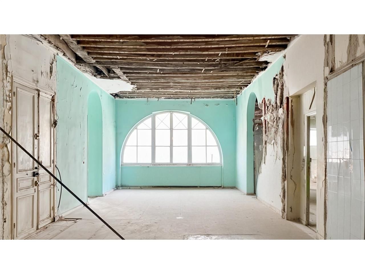 Vente bureaux 300 m² non divisibles