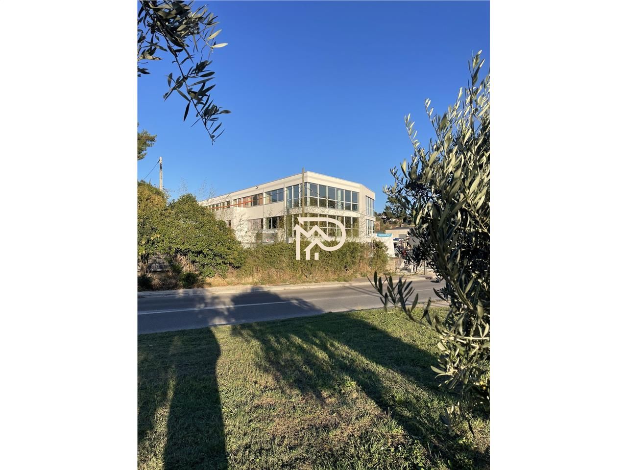 Location bureaux 177 m² à Marseille