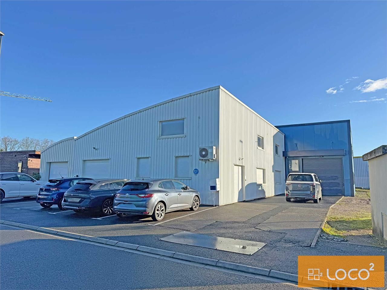 Location local 763.00 m² à GAILLAC