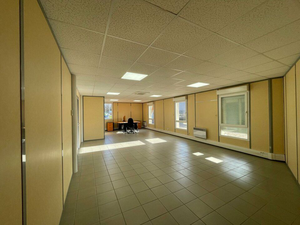 Location bureaux 100 m² non divisibles