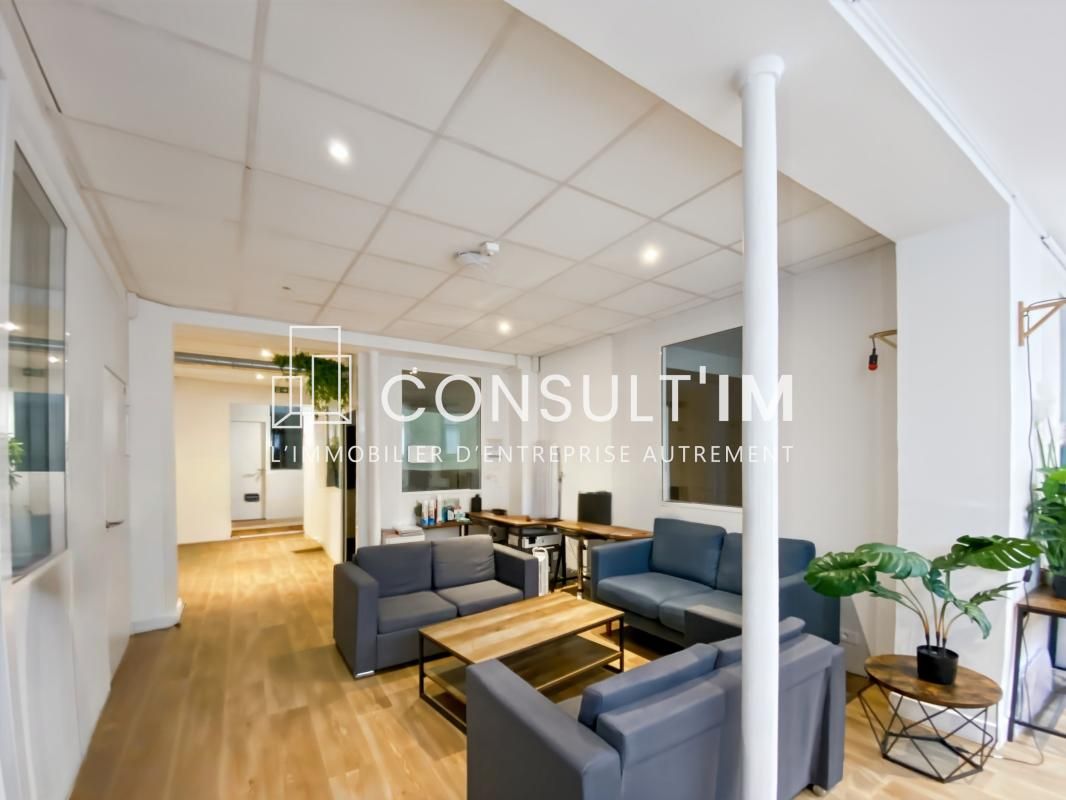 Location bureaux 163 m² non divisibles