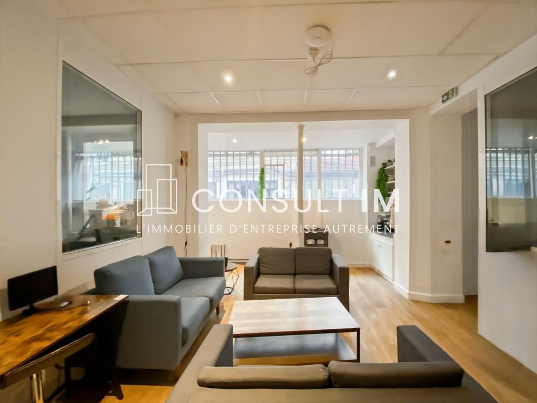 Location bureaux 163 m² non divisibles