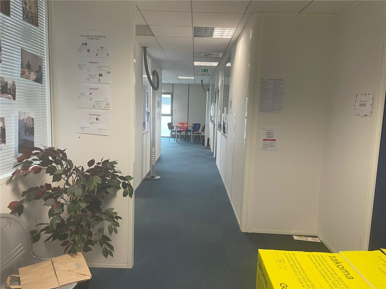 Location bureaux 244 m² non divisibles