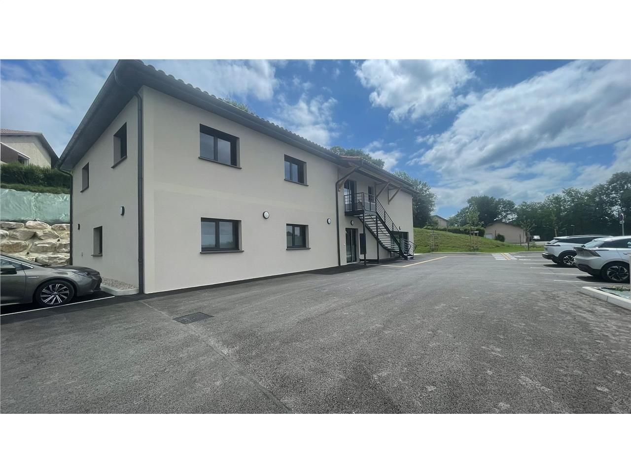 Vente bureaux 172 m² non divisibles