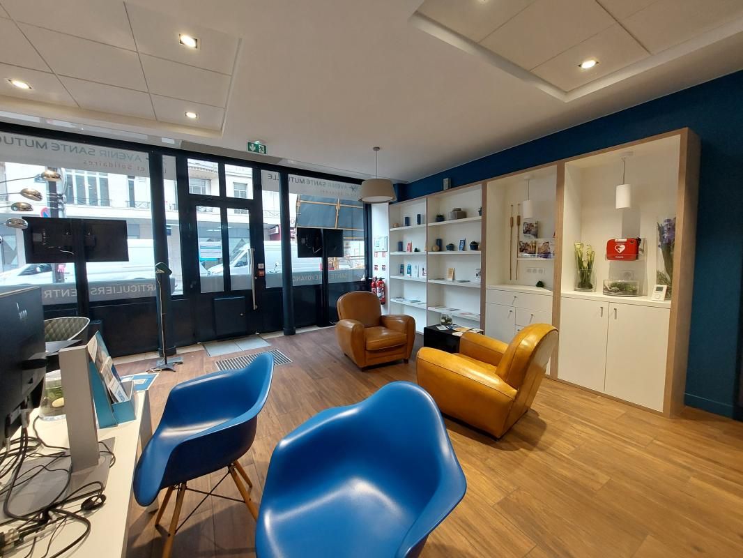 Location local commercial 75 m² non divisibles