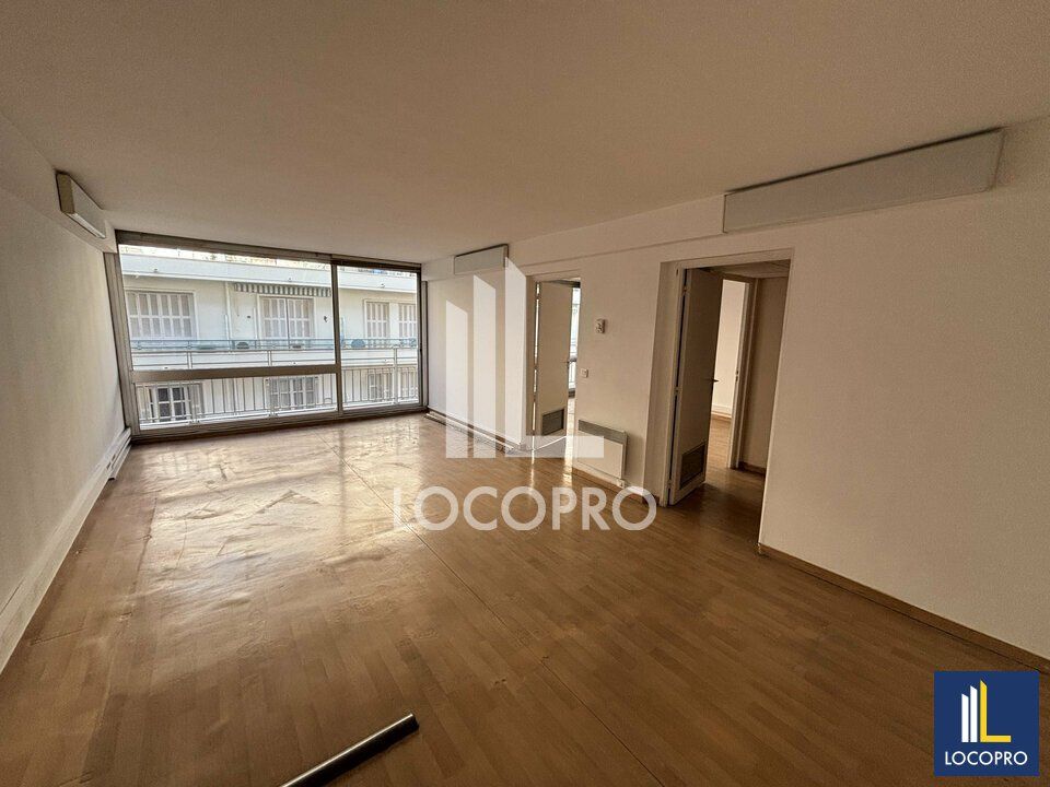A LOUER - BUREAUX - 365 M2 - NICE CENTRE