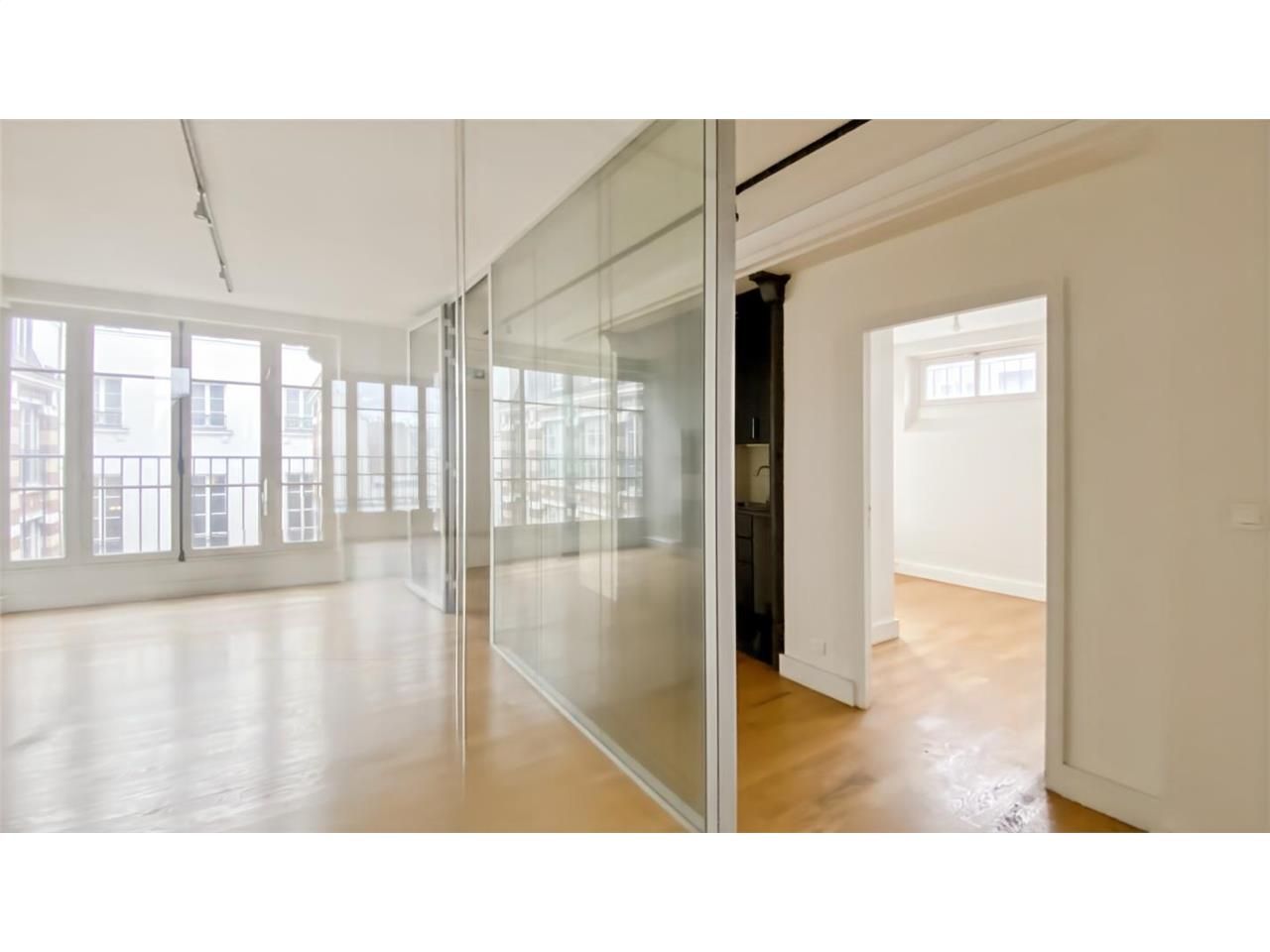 Location bureaux 90 m² non divisibles