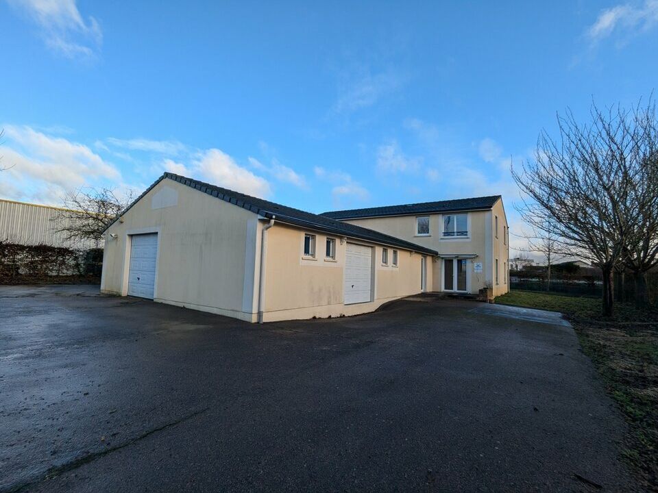 Vente local d''activites 400 m² non divisibles