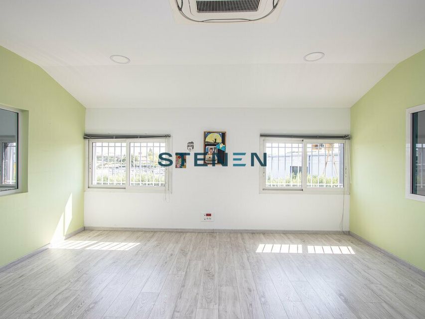 LOCATION BUREAUX 360m2 VENELLES