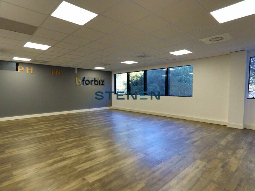 LOCATION BUREAUX 176M2 À Aix-en-Provence 