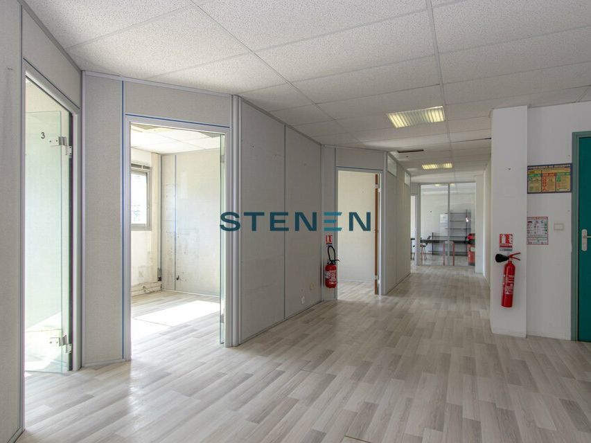 Location bureaux 134 m² non divisibles