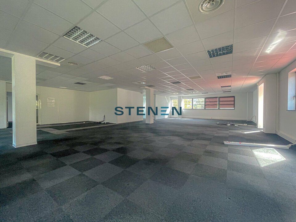 Location bureaux 771.37 m² non divisibles