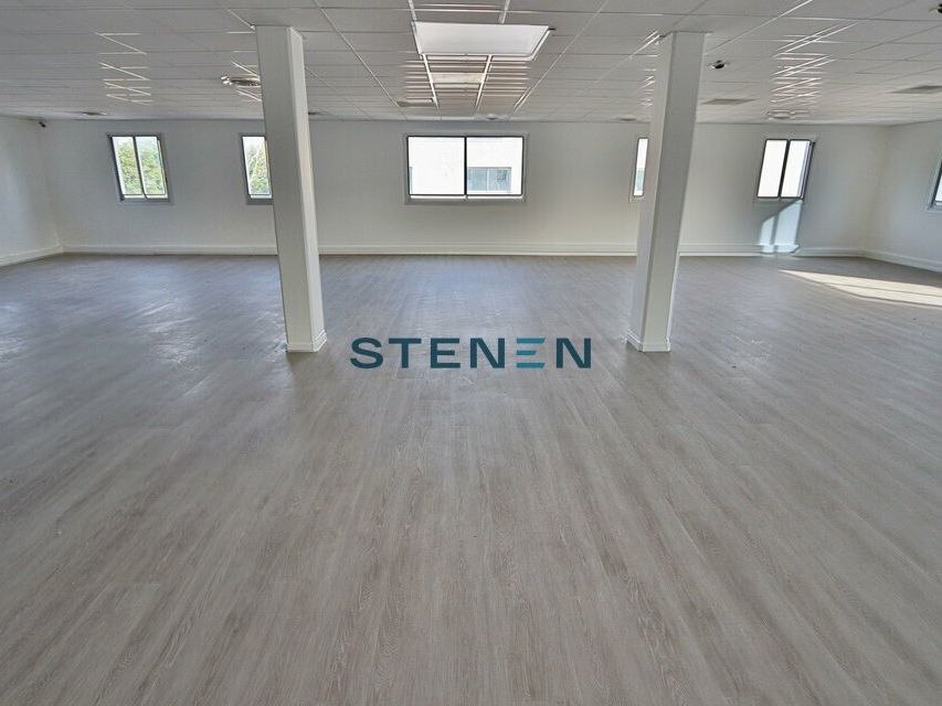 LOCATION BUREAUX 541m2 DIVISIBLES VITROLLES 