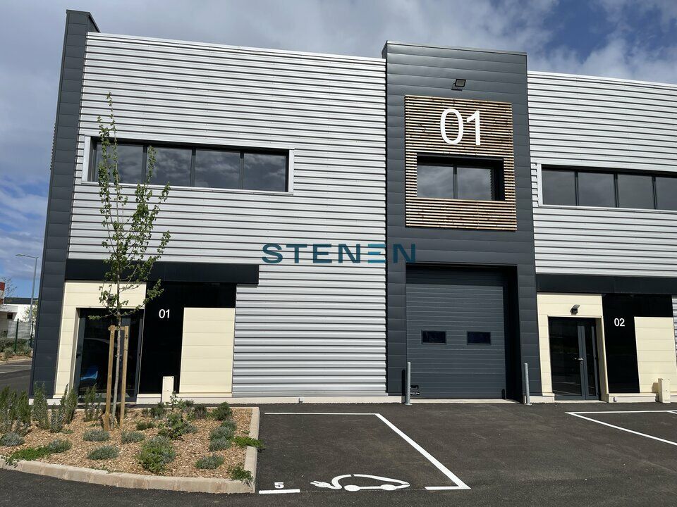 Location local d''activites 302 m² non divisibles