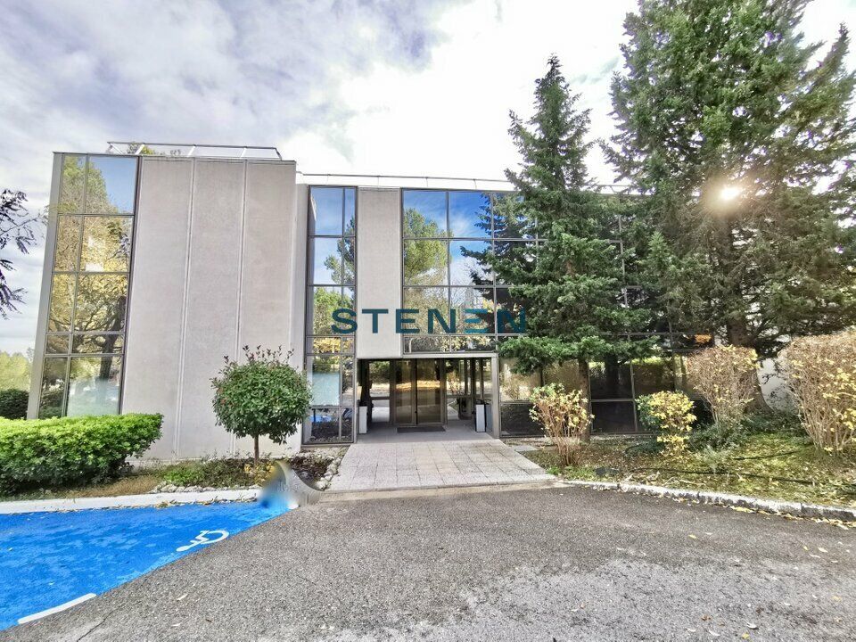 Location bureaux 228 m² non divisibles