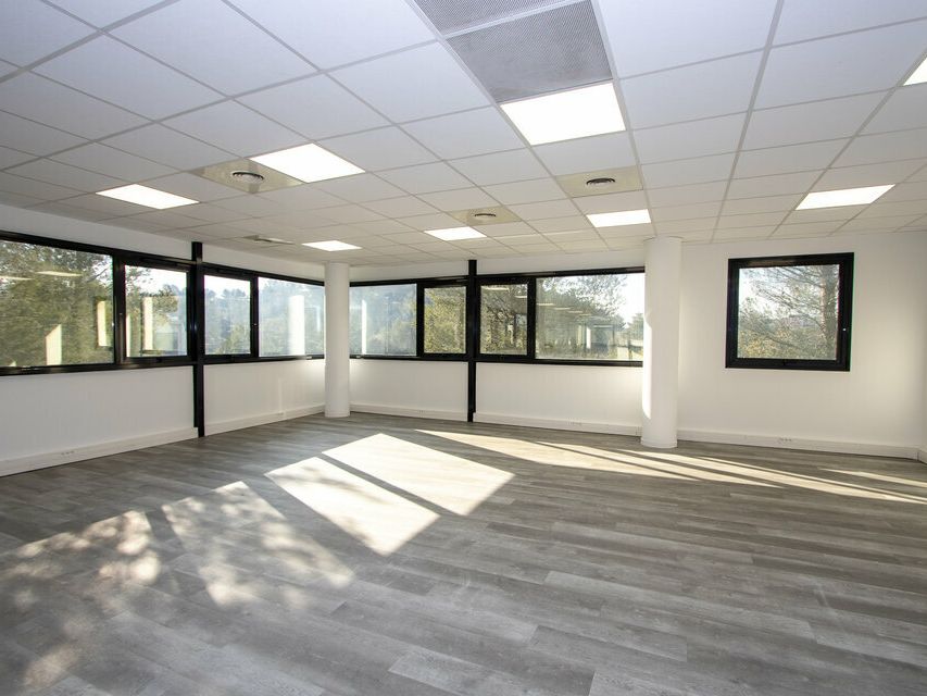 LOCATION BUREAU 88M2 AIX EN PROVENCE