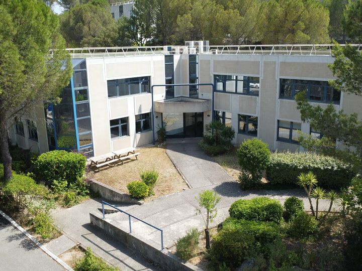 Location bureaux 125 m² non divisibles