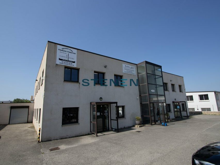 Location bureaux 79 m² non divisibles