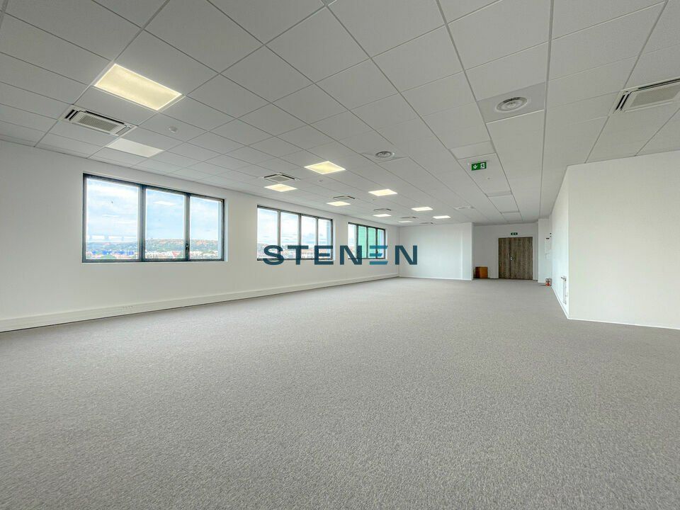 LOCATION BUREAUX NEUFS VITROLLES DIVISBLE A PARTIR DE 140m²