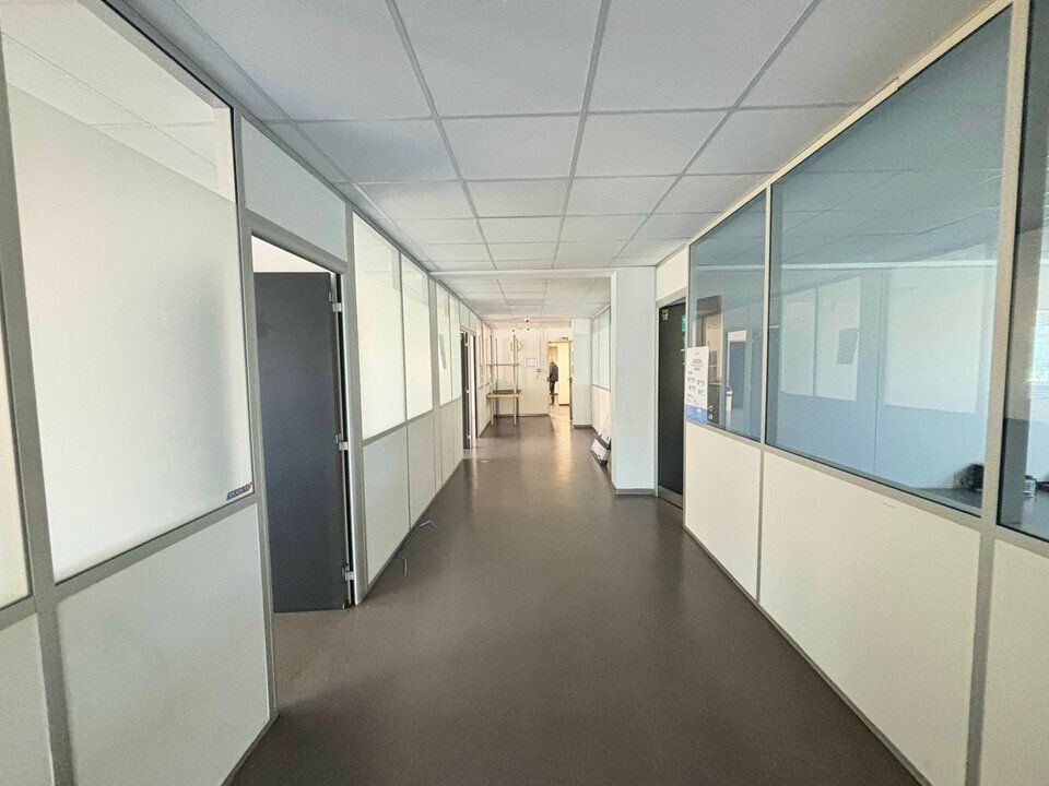 A LOUER 300M MARSEILLE AYGALADES