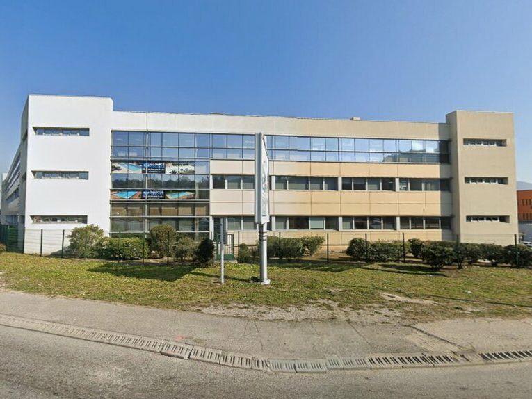 Vente bureaux 460 m² divisibles à partir de 230 m²