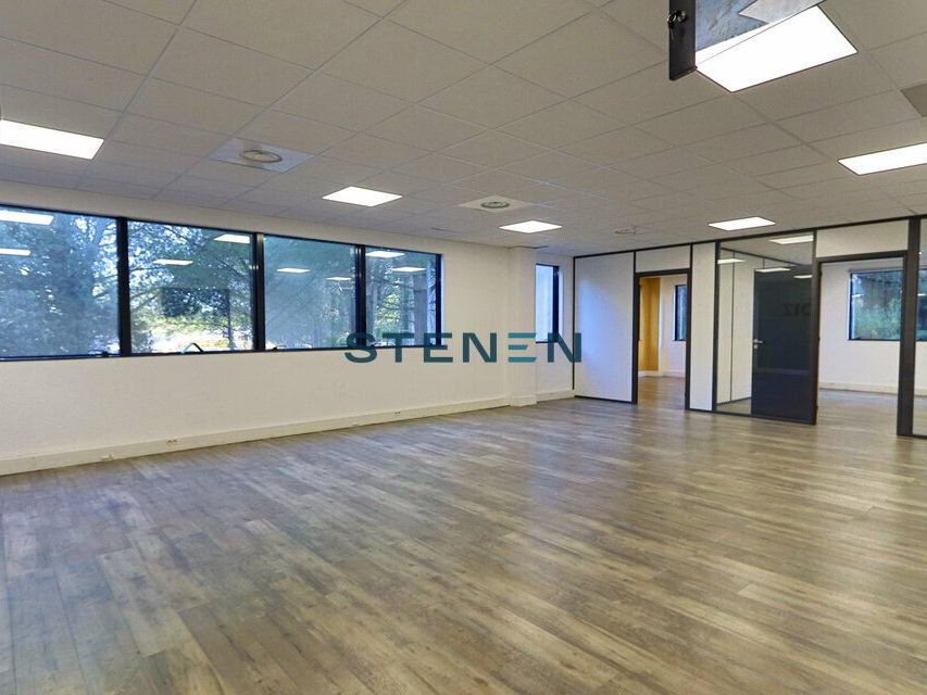 LOCATION BUREAUX 176m2 AIX EN PROVENCE 