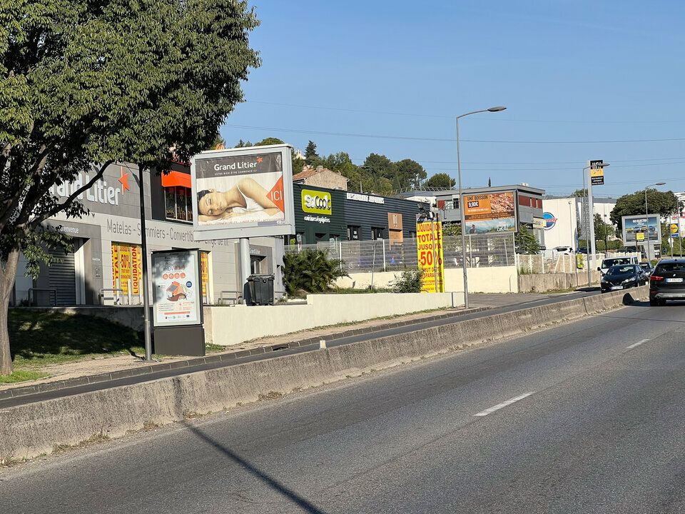 A LOUER LOCAL COMMERCIAL 223 m2 MARSEILLE LA VALENTINE