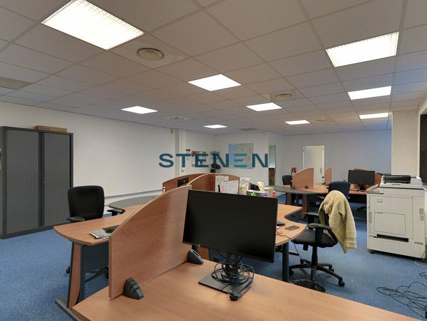 LOCATION BUREAUX 117M2 À Aix-en-Provence 