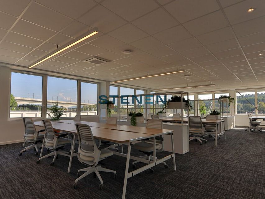 Location bureaux 337.5 m² non divisibles