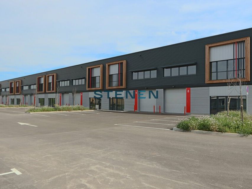 LOCATION LOCAL D'ACTIVITÉ 5800 M2 DIVISIBLE À PARTIR DE 360 M2 MANOSQUE