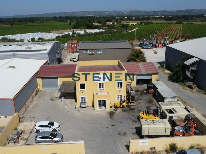 Location local d''activites 700 m² non divisibles