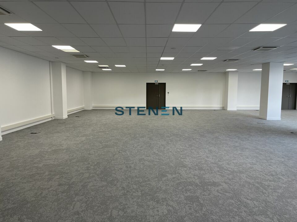 Location bureaux 330 m² non divisibles