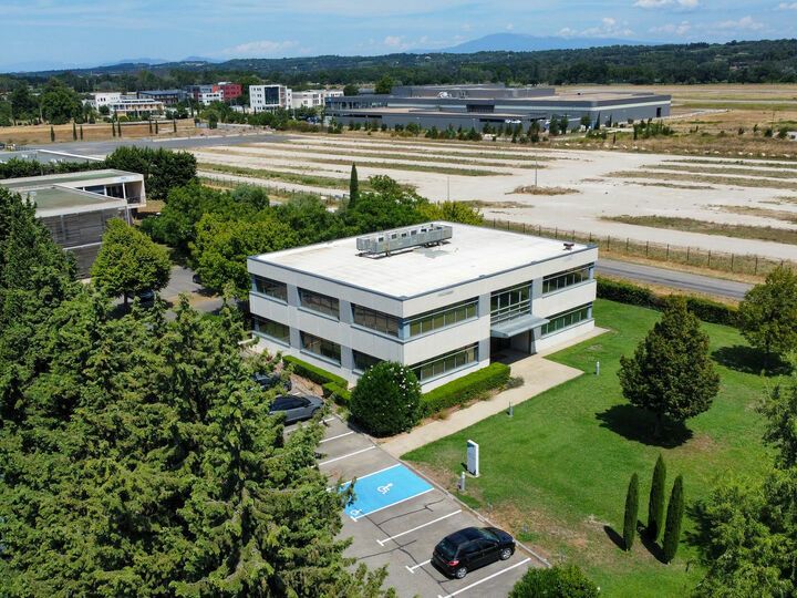 Location bureaux 365 m² non divisibles