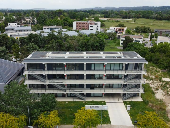 Location bureaux 300 m² divisibles à partir de 100 m²