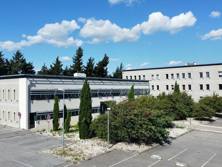 Location bureaux 135 m² non divisibles