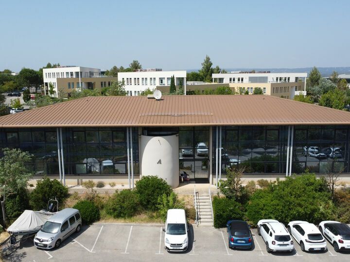LOCATION BUREAUX 526m2 AIX EN PROVENCE