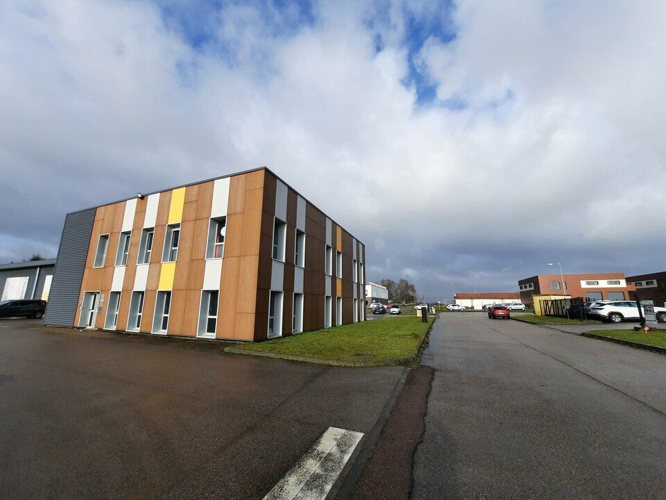 Vente bureaux 146 m² non divisibles