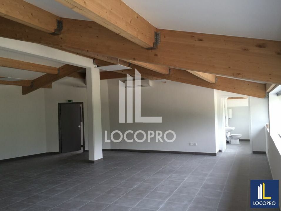 A LOUER - BUREAUX - 78 M2 - GRASSE
