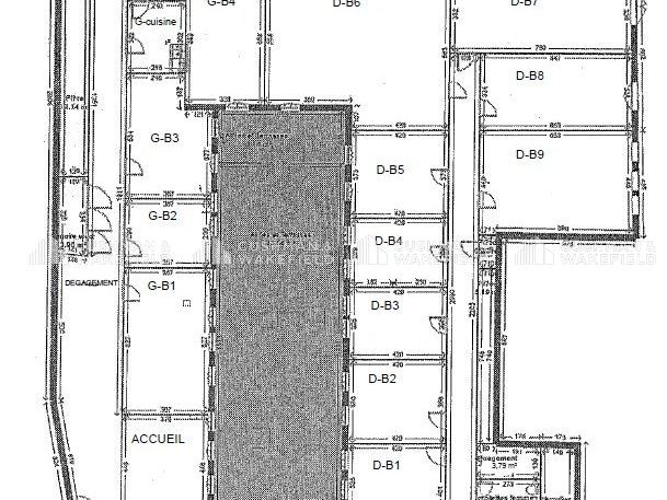 Location bureaux 317 m² non divisibles