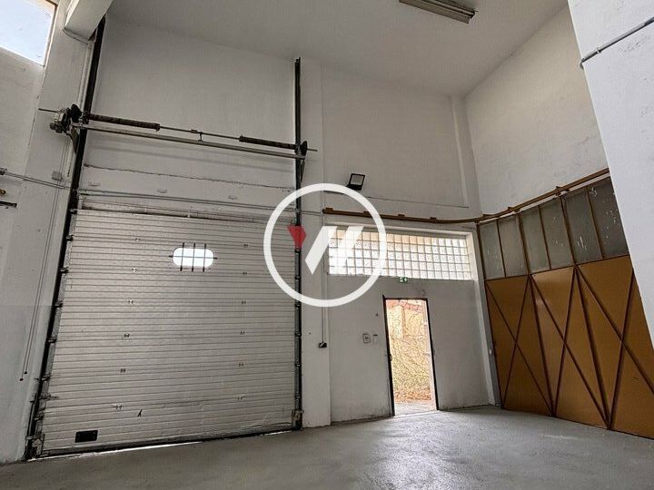 LOCAL D'ACTIVITE A VENDRE !