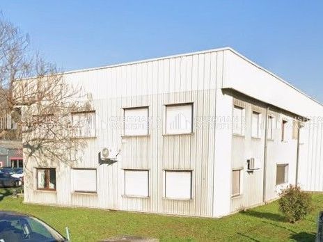 Location activités 958 m² non divisibles