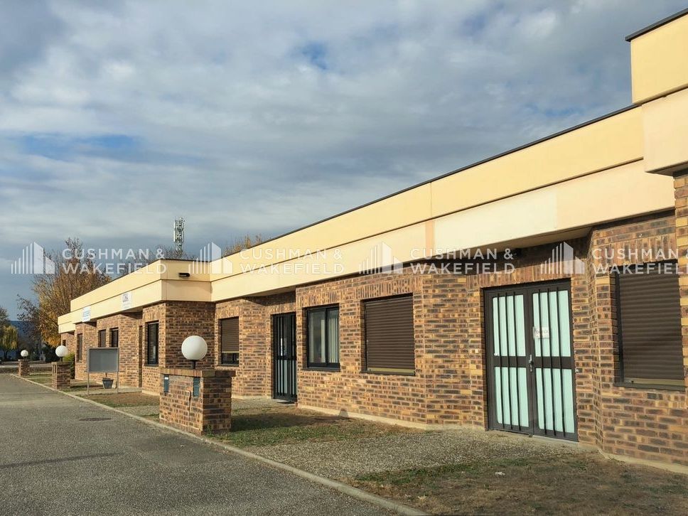 Location activités 150 m² non divisibles